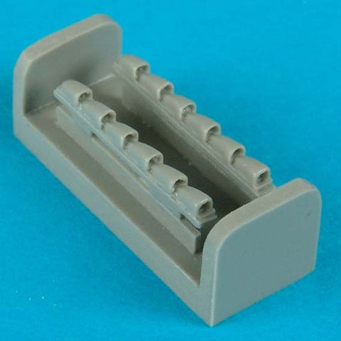 クイックブースト 72071 1/72 メッサーシュミット Bf109G 排気管(FINE MOLDS用)