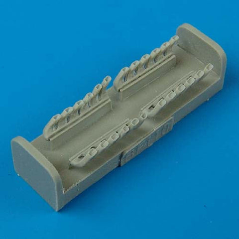 クイックブースト 72185 1/72 Bf110C/D 排気管(FUJIMI用)