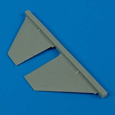 クイックブースト 72196 1/72 F-16 ブロック5-10 全遊動式尾翼