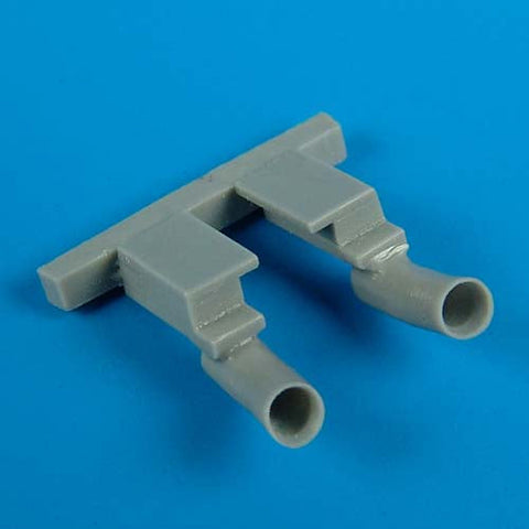 クイックブースト 72272 1/72 F2A-2 1/72 バッファロー 排気管(ハセガワ用)