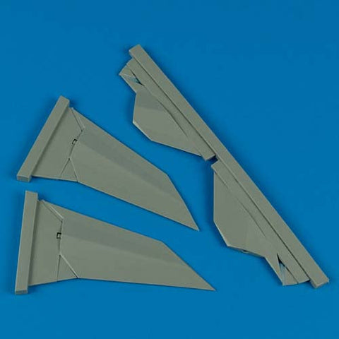 クイックブースト 72275 1/72 F-117A ナイトホーク 垂直尾翼(アカデミー用)