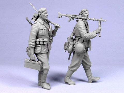 タンクモデル T-35077 1/35 "バルバロッサ作戦" #2 ドイツ機関銃手・歩兵 2体