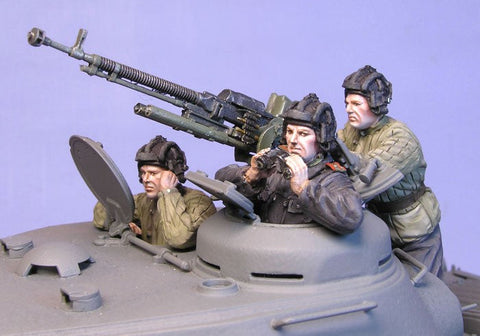 タンクモデル T-35100 1/35 ソビエト JS-2 戦車兵 No.2 DShk機関銃付 1944-45 夏 3体