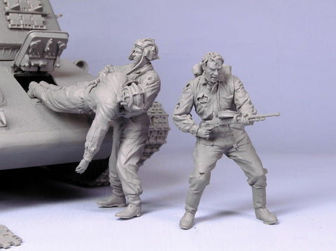 タンクモデル T-35106 1/35 ロシア 戦車兵 「脱出」 夏 41-43 3体