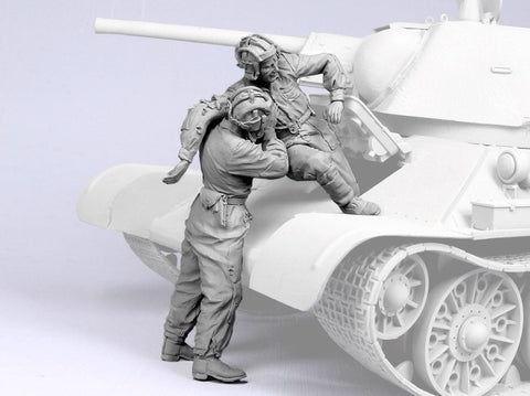 タンクモデル T-35113 1/35 ロシア 戦車兵 「脱出」 1943-45 2体