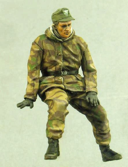タンクモデル T-35136 1/35 ドイツ 自走砲クルー 1941-1945 冬