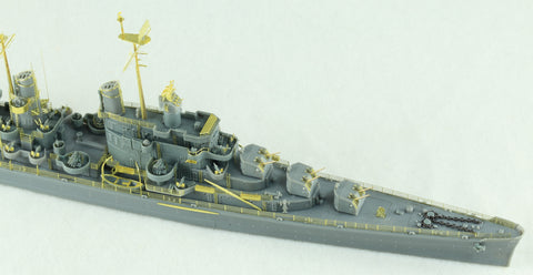 ヴィーホビー V57013 1/700 アメリカ 軽巡洋艦 USS オークランド CL-95 1945年 通常版 プラモデル