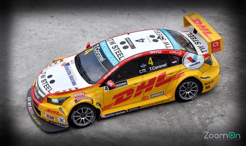 ズームオン Z012 1/24 シボレー・クルーズ WTCC 2015 (#4 T.Coronel)