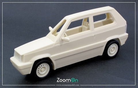ズームオン Z218 1/24 フィアット パンダ750CL 87' 世界で最も車幅が狭い車