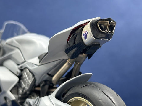 Zワークショップ Z01-009 1/12 V4R/S 4 ウシテ・レーシング エキゾーストシステム
