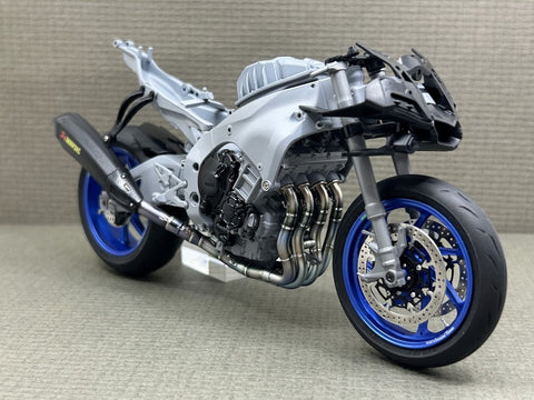 Zワークショップ Z04-005 1/12 エボリューション ライン エキゾーストシステム(カーボン) (タミヤ 1/12 R1M (14133)用)