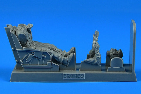 エアロボーナス 320139 1/32 アメリカ空軍 戦闘機 パイロット w/ F-86 セイバー用イジェクションシート (KIN/HAS/ITA用)