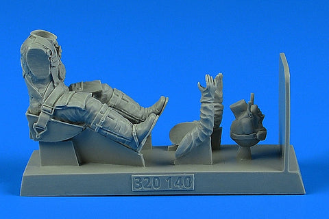 エアロボーナス 320140 1/32 ドイツ空軍 WWII パイロット w/ フォッケウルフBf 109G 用シート(HAS/REV/TRUM用)
