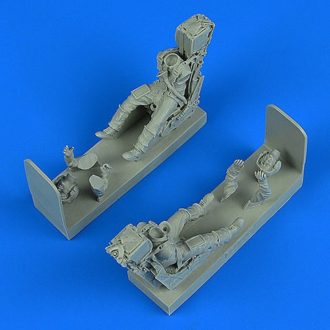 エアロボーナス 320145 1/32 ドイツ空軍 パイロット&オペレーター 射出座席付 パナヴィアトーネード IDS/ECR用