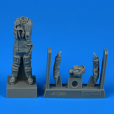 エアロボーナス 320188 1/32 イギリス空軍戦闘機パイロット(フォークランド戦争)