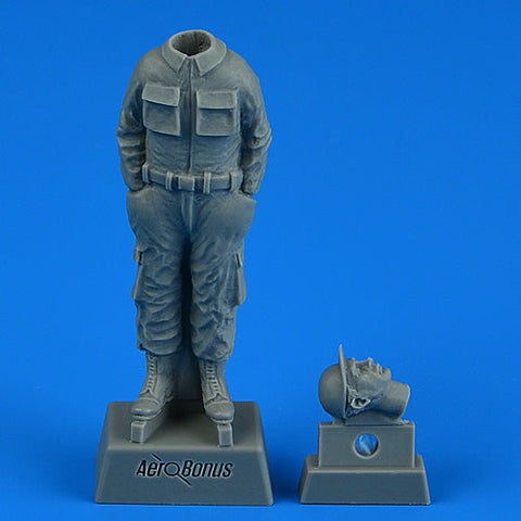 エアロボーナス 320190 1/32 アメリカ空軍整備士 朝鮮戦争
