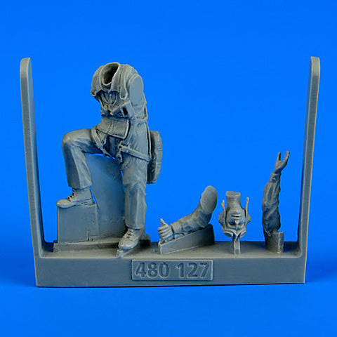 エアロボーナス 480127 1/48 WWII アメリカ海軍パイロット (太平洋戦域)