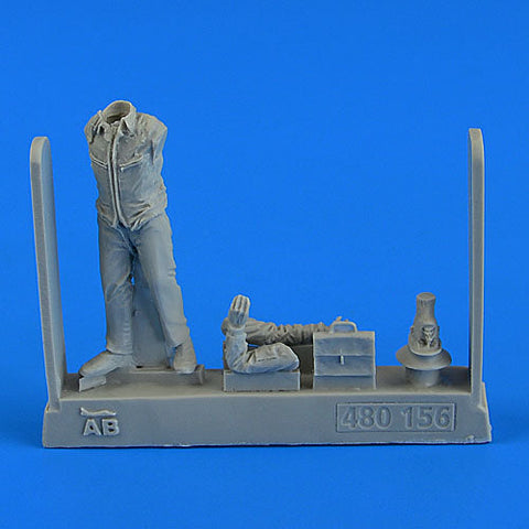 エアロボーナス 480156 1/48 ソビエト空軍将校 (冷戦時代)