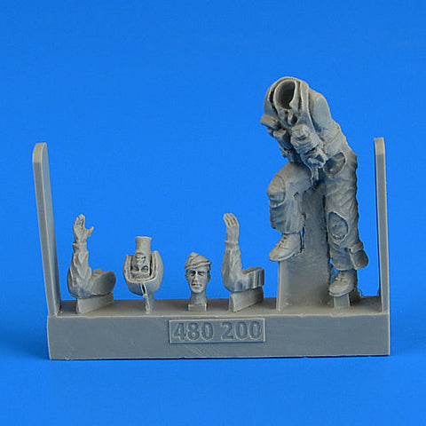 エアロボーナス 480200 1/48 アメリカ空軍 戦闘機 パイロット (現用) 搭乗姿勢