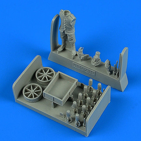 エアロボーナス 480219 1/48 ドイツ軍 WWI 航空機 Armorer w/ 弾薬カート (汎用)