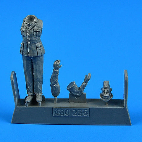 エアロボーナス 480236 1/48 ドイツ海軍 WWII セレモニー - ドイツ潜水艦 U-Boat Type VIIC 士官 (TRUMPETER用)
