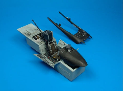 アイリス 2035 1/32 F/A-18C ホーネット コクピットセット(ACADEMY用)
