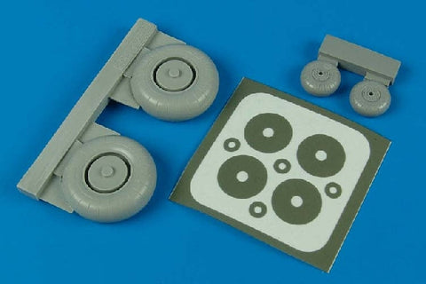 アイリス 2048 1/32 ユンカース Ju87G スツーカ 車輪&マスキング (アカデミー用)