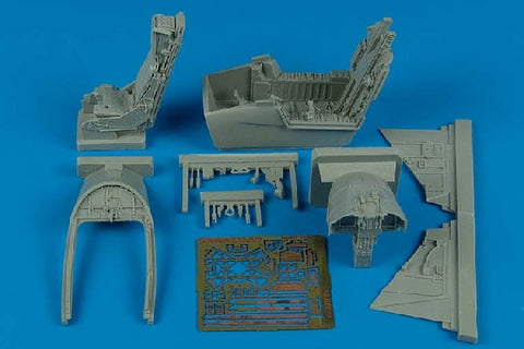 アイリス 2121 1/32 AV-8B ハリアーII ナイトアタック コクピットセット(TRUMPETER用)