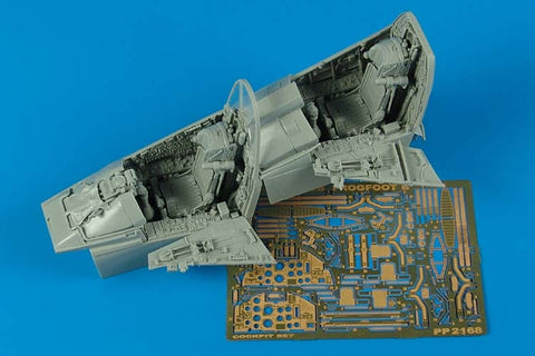 アイリス 2168 1/32 Su-25UB フロッグフットB コクピット(TRUMPETER用)