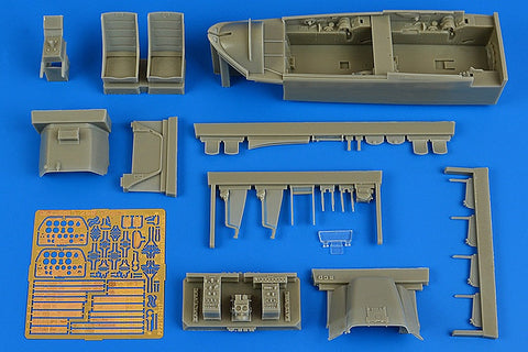 アイリス 2217 1/32 北アメリカ T-28B トロージャン コクピットセット(KITTY HAWK用)