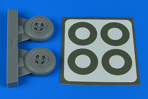 アイリス 2241 1/32 スピットファイア Mk.IX 4スポークホイール & 塗装マスクシール (TAMIYA用)