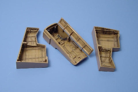 アイリス 4106 1/48 ドルニエ Do335A 脚収納部 タミヤ用(TAMIYA用)