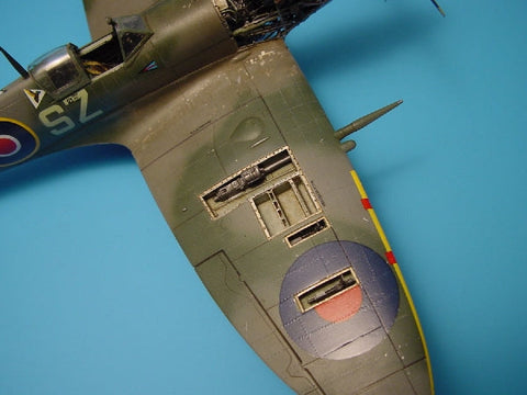 アイリス 4244 1/48 スピットファイア Mk.9c 機銃格納庫 ハセガワ用(HASEGAWA用)