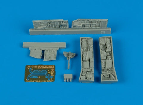 アイリス 4349 1/48 A-7E コルセア II 電子装備格納庫(HASEGAWA用)