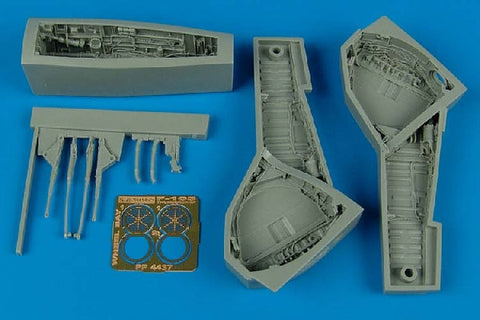 アイリス 4437 1/48 F-105 サンダーチーフ 脚収納庫(HAS/MON用)