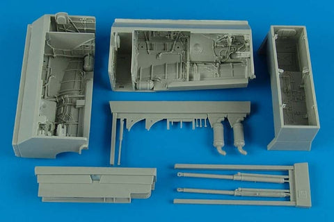 アイリス 4507 1/48 スホーイ Su-24M フェンサー 脚収納庫(TRUMPETER用)