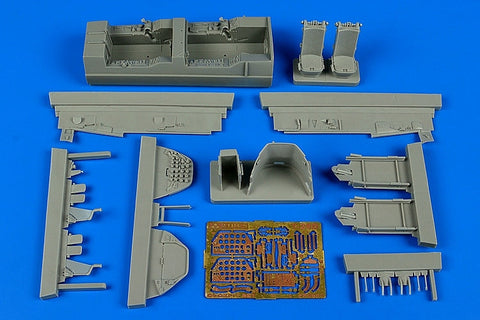 アイリス 4607 1/48 T-28D トロージャン コクピット(RODEN用)