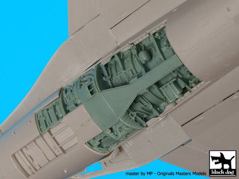 ブラックドッグ A48080 1/48 F-16 C ホイールベイ(タミヤ用)