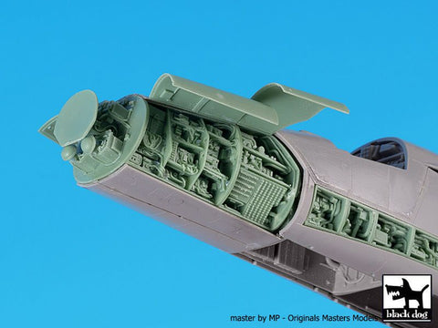 ブラックドッグ A48125 1/48 F-111 フロント 電子機器 (ホビーボス用)