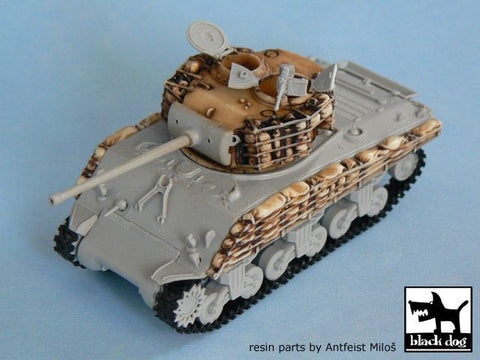 ブラックドッグ T72008 1/72 M4A3 サンドバッグ ( ドラゴン 7213用,6 レジンパーツ)