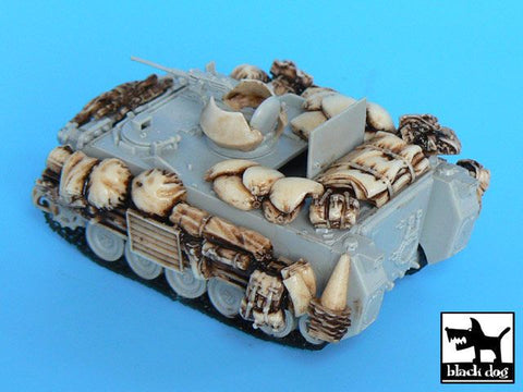 ブラックドッグ T72015 1/72 アメリカ M113 A3 ( トランぺッター用)