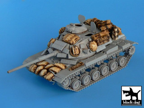ブラックドッグ T72017 1/72 M60 A1 ( レベル用)