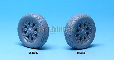 DEFモデル DS32002 1/32 F4U コルセア 自重変形メインタイヤ 2 (タミヤ用)