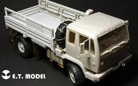 E.T.モデル E35-017 1/35 現用アメリカ M1078 LMTVトラック(トランぺッター 01004用) エッチングパーツ