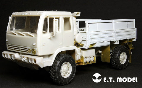E.T.モデル E35-017 1/35 現用アメリカ M1078 LMTVトラック(トランぺッター 01004用) エッチングパーツ