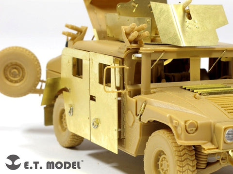 E.T.モデル E35-079 1/35 アメリカ陸軍 M1114 ハンヴィー 内張増加装甲(ブロンコ用) エッチングパーツ