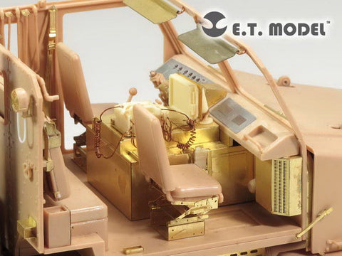 E.T.モデル E35-132 1/35 現用アメリカ M1070 トラクターインテリア(ホビーボス 85502用) エッチングパーツ