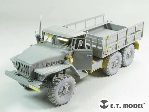 E.T.モデル E35-194 1/35 ロシア URAL-4320 トラック(トランぺッター 01012用) エッチングパーツ