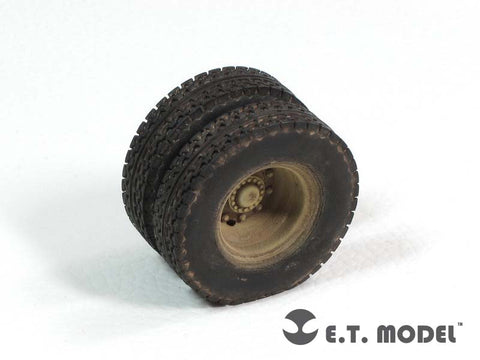 E.T.モデル ER35-040 1/35 WWII ドイツ ヘビートラックL-4500 自重変形ロードホイール(ズベズダ 3596/3647用)