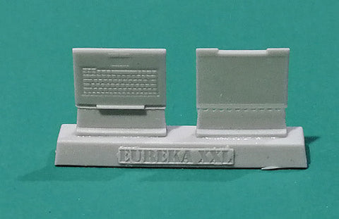エウレカXXL E-061 1/35 ラップトップPC